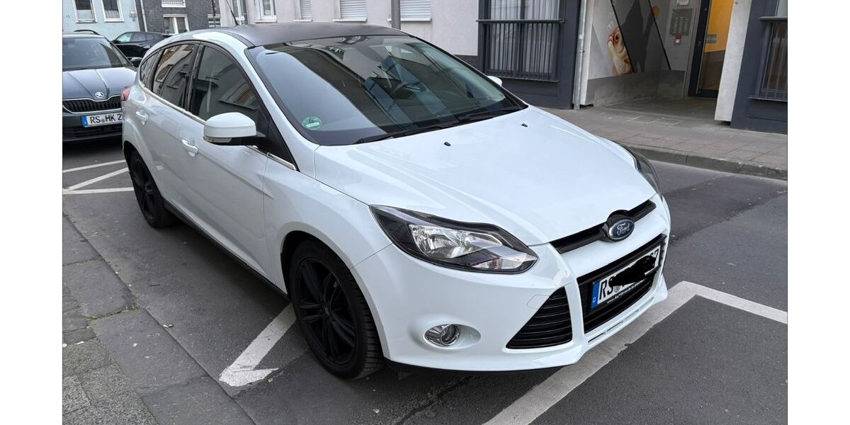 Ford Focus 162.000 km 5.299 &euro; Remscheid 42853