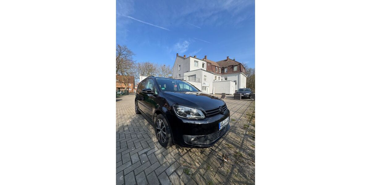 VW Touran 285.600 km 6.950 &euro; Ahlen 59229