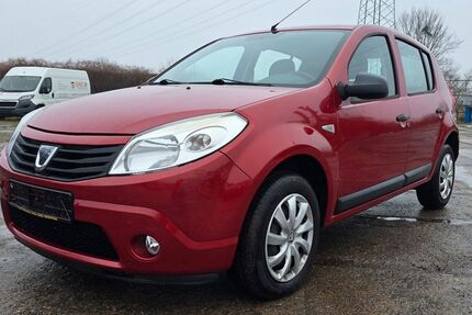 Dacia Sandero 166.792 km 2.800 &euro; Fredersdorf - Vogelsdorf 15370