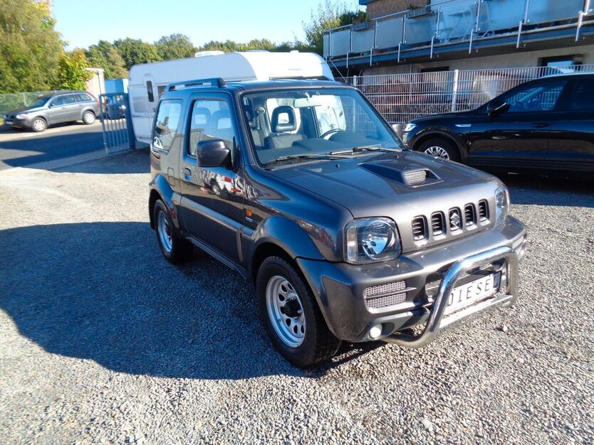 Suzuki Jimny 49.300 km 11.500 € Radevormwald 42477
