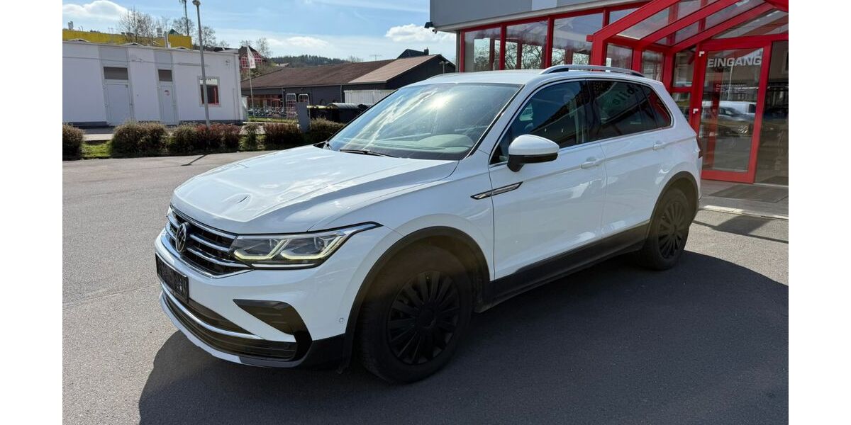 VW Tiguan 160.206 km 17.500 &euro; Suhl 98529