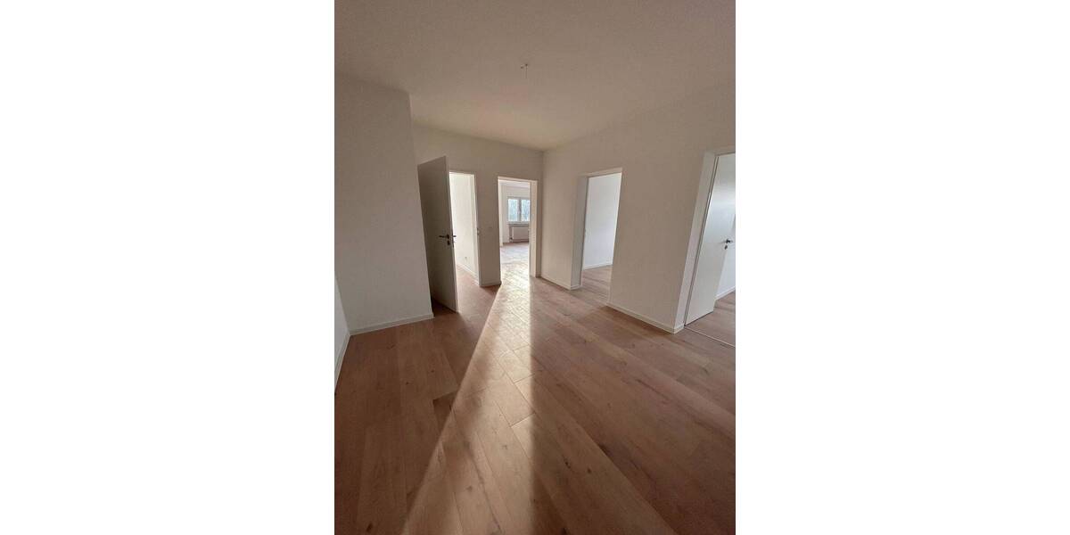 Zimmer Dreieich Sprendlingen - 3 Zimmer, 84 m&sup2;, 1.280&euro; | Angebot:26343592