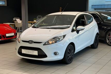 Ford Fiesta 90.000 km 5.499 &euro; Schloß Holte Stukenbrock 33758