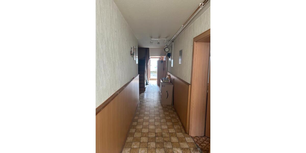 Einfamilienhaus Kusel - 11 Zimmer, 225 m&sup2;, 160.000&euro; | Angebot:26413367