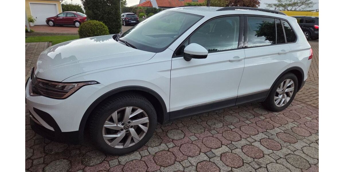 VW Tiguan 59.100 km 21.600 &euro; Seesen 38723