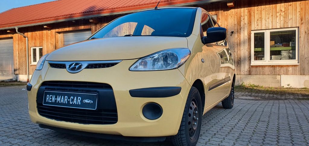 Hyundai i10 129.990 km 1.399 &euro; Olching 82140