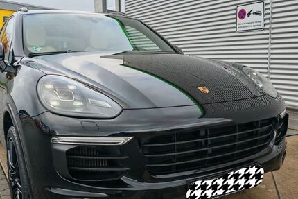 Porsche Cayenne 181.000 km 34.400 &euro; Nürnberg 90427