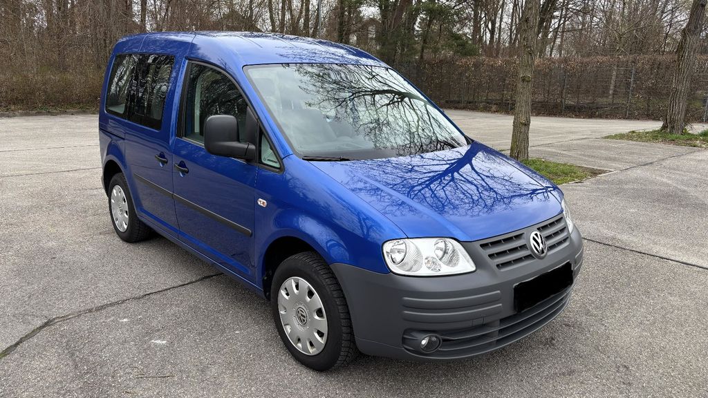VW Caddy 115.000 km 6.990 &euro; Bruckmühl 83052
