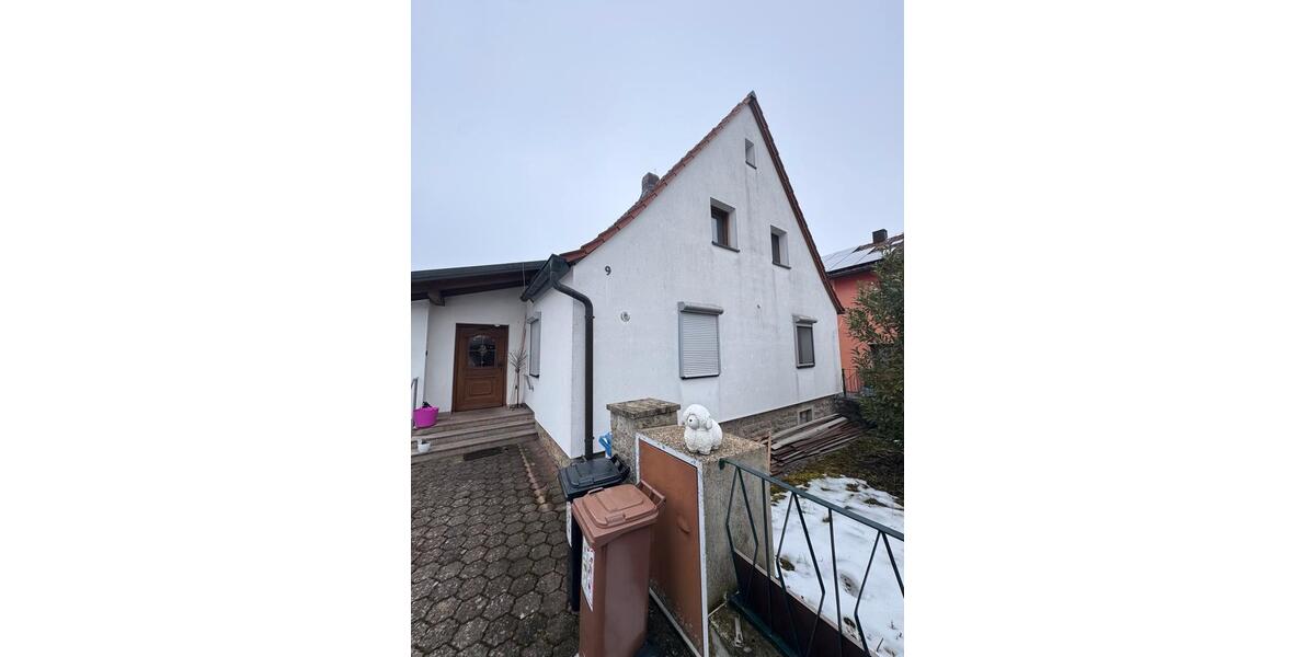 Einfamilienhaus Würzburg Heuchelhof - 5 Zimmer, 100 m&sup2;, 349.000&euro; | Angebot:24704263