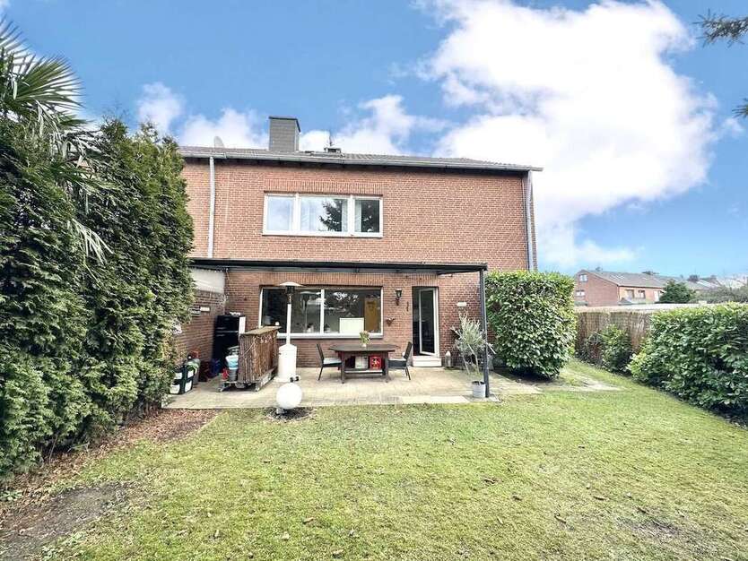 Haus zum Kaufen in Neuss 579.000 € 150 m²
