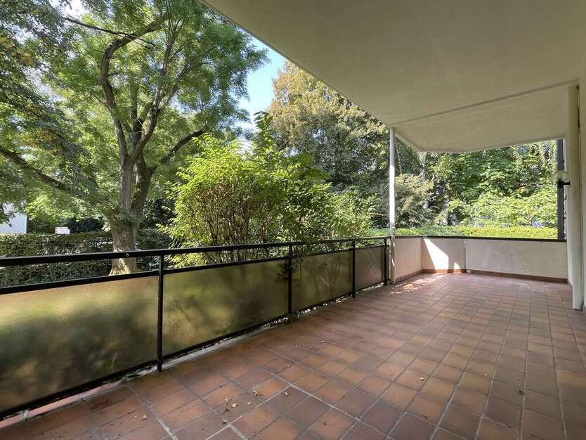 Wohnung zum Kaufen in Frankfurt 890.000 € 128.17 m²