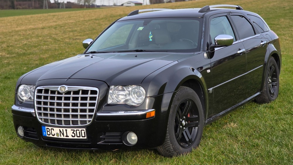 Chrysler 300C 200.000 km 25.000 € Achstetten 88480