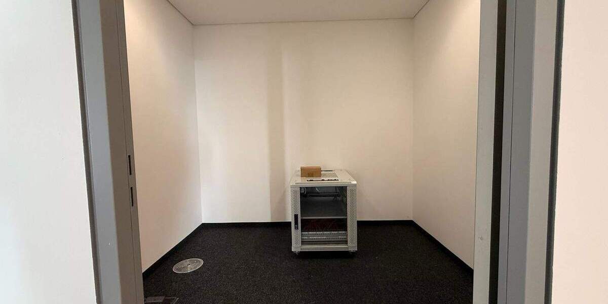 Gewerbeobjekt Leipzig Südvorstadt - 9 Zimmer, 289 m&sup2;, 3.614&euro; | Angebot:25564306