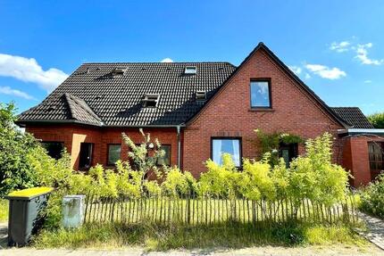 Großzügiges Doppelhaus in Sackgassen-Endlage - Provisionsfrei