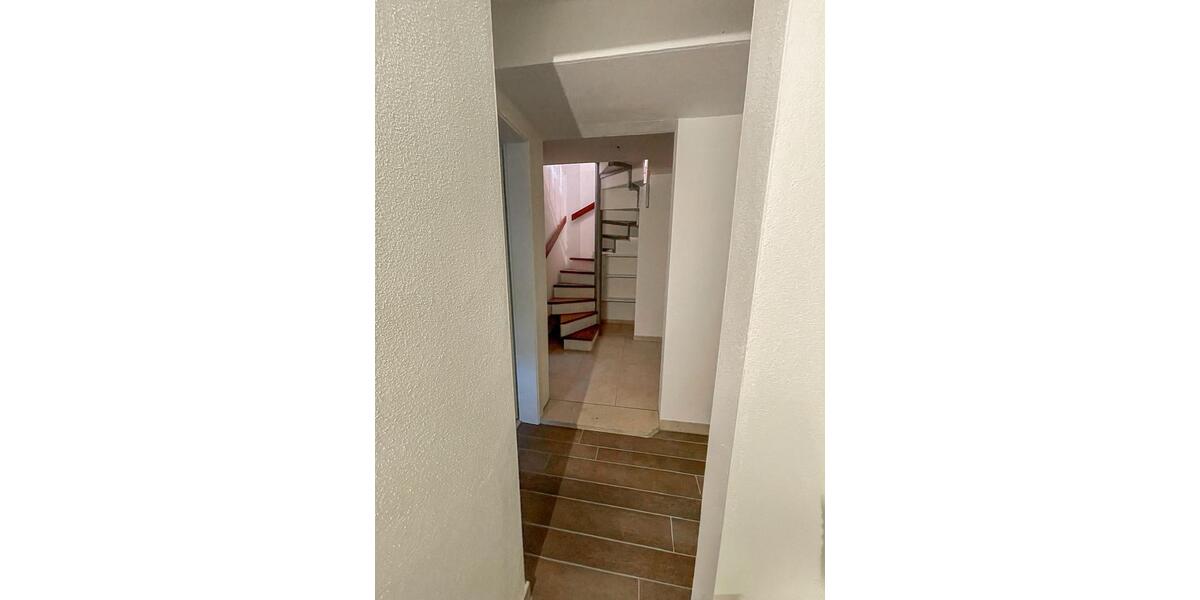 Erdgeschoßwohnung Geisenfeld - 4 Zimmer, 108 m&sup2;, 390.000&euro; | Angebot:26281474