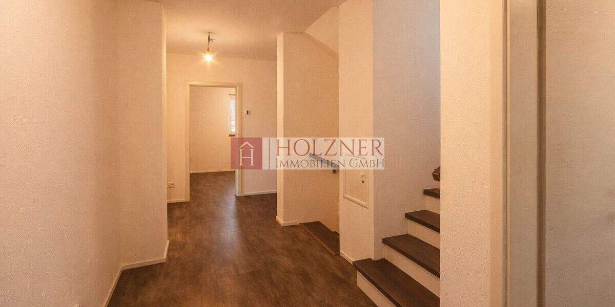 Einfamilienhaus Aham Loizenkirchen - 6 Zimmer, 154 m&sup2;, 1.800&euro; | Angebot:23718101