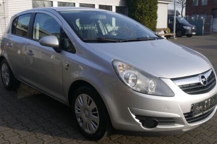 Opel Corsa 85.437 km 4.490 &euro; Düsseldorf 40233