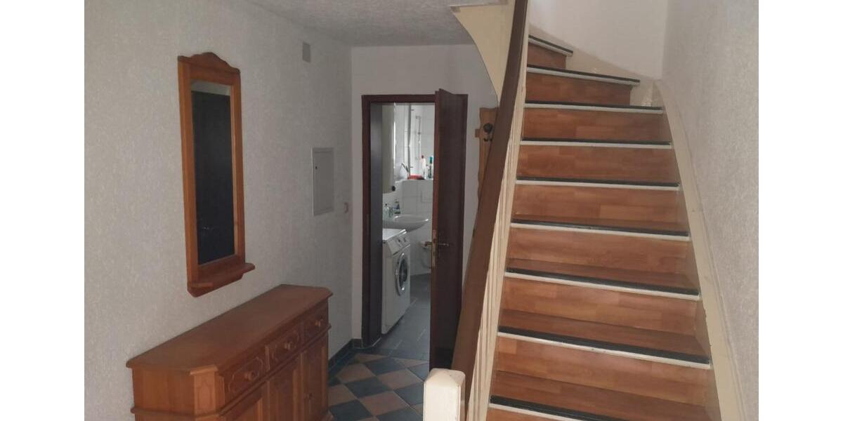Doppelhaushälfte Marktrodach - 3 Zimmer, 80 m&sup2;, 620&euro; | Angebot:25932804