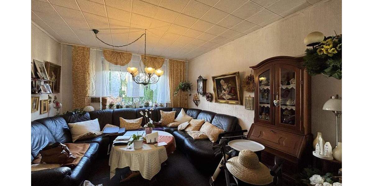 Doppelhaushälfte Schwandorf - 4 Zimmer, 100 m&sup2;, 215.000&euro; | Angebot:25770911
