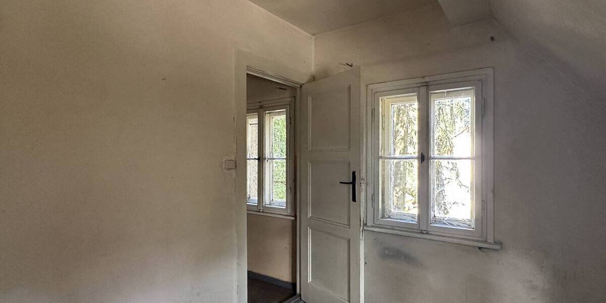 Originales Sommerfeldhaus mit besonderer Atmosphäre direkt am Grünzug - Einfamilienhaus Kleinmachnow Kleinmachnow | Angebot:26196042