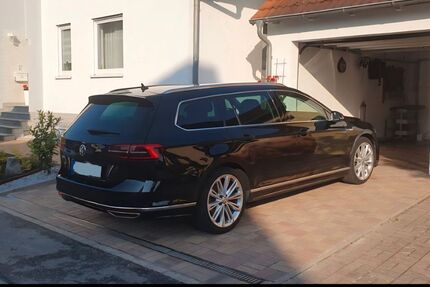 VW Passat Variant 226.000 km 17.000 € Bischweier 76476