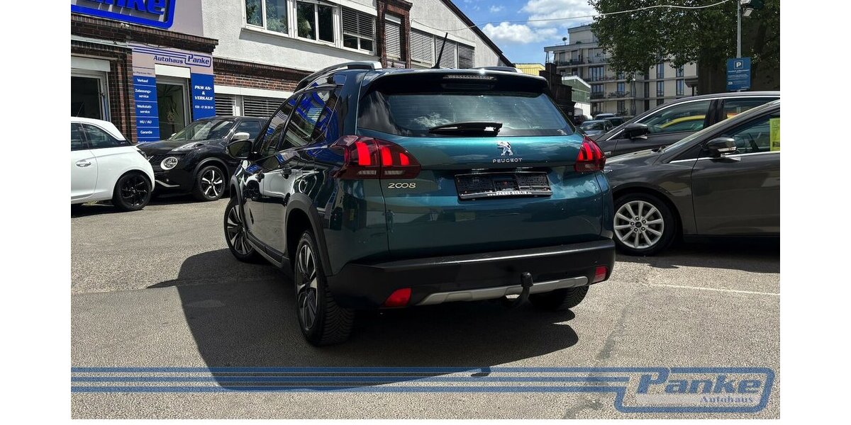 Peugeot 2008 Allure*AHK*Navi*Car-play*SHZ*LED*Tempo* 103.785 km 11.890 &euro; Berlin 13187