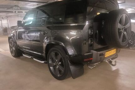 Land Rover Defender 53.013 km 89.777 &euro; Berlin 10785