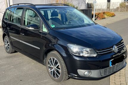 VW Touran 194.000 km 7.300 &euro; Swisttal 53913