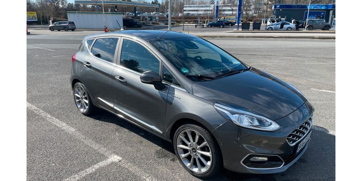 Ford Fiesta 90.000 km 11.000 &euro; Frankfurt 60489