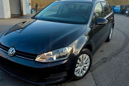 VW Golf 147.000 km 7.900 &euro; Viechtach 94234