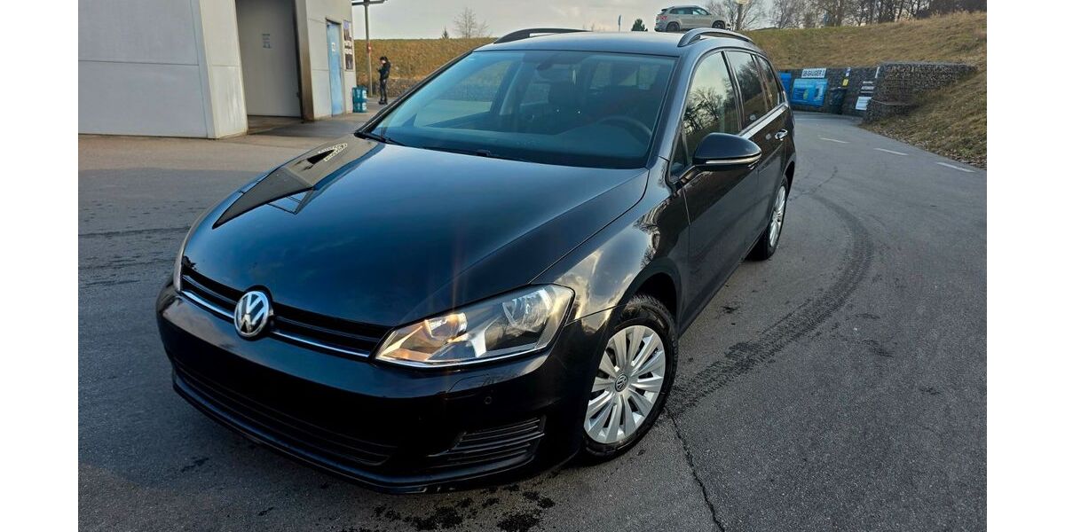 VW Golf 147.000 km 7.900 &euro; Viechtach 94234