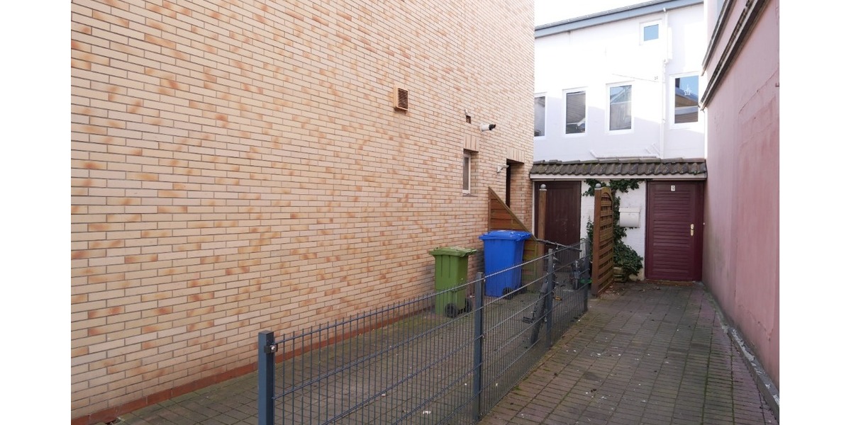 Wohn- und Geschäftshaus in 25709 Marne zu verkaufen (13.800EUR Nettokalt-Miete) - Mehrfamilienhaus, Wohnhaus Marne | Angebot:14666003