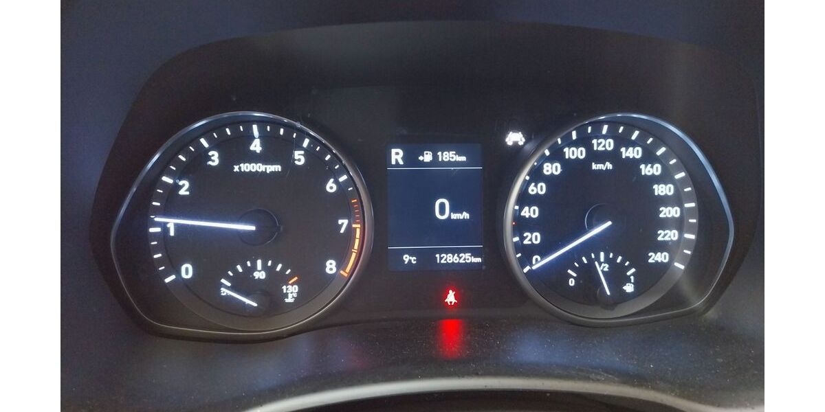 Hyundai i30 128.000 km 6.500 &euro; Weißwasser 02943