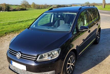 VW Touran 119.200 km 7.990 &euro; Schönborn 01465