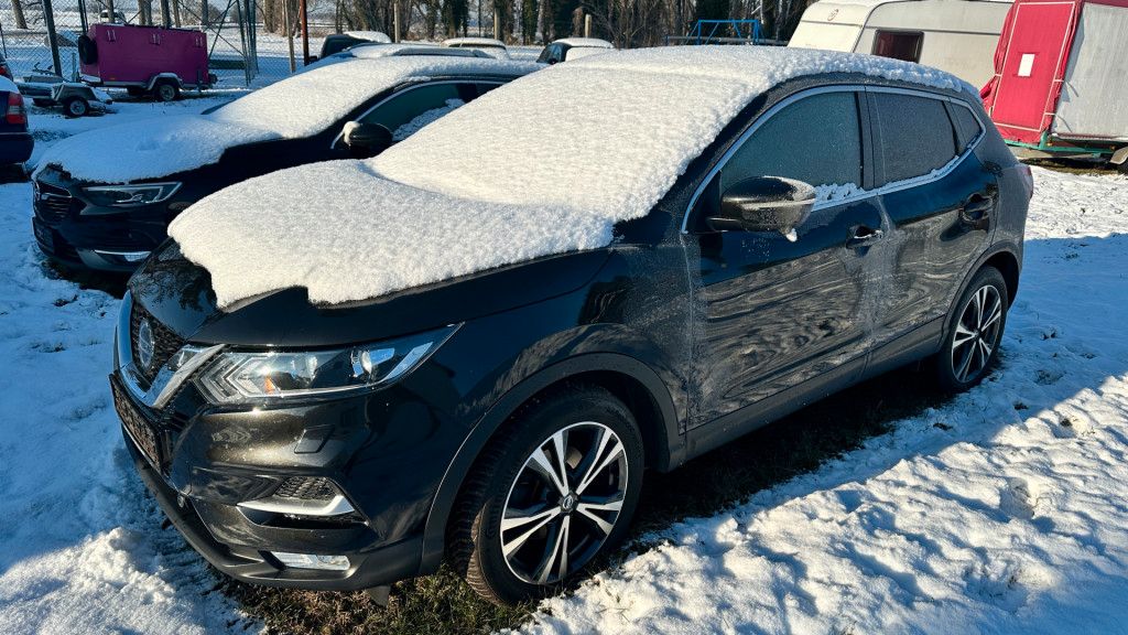 Nissan Qashqai 111.650 km 13.950 &euro; Ludwigsfelde 14974