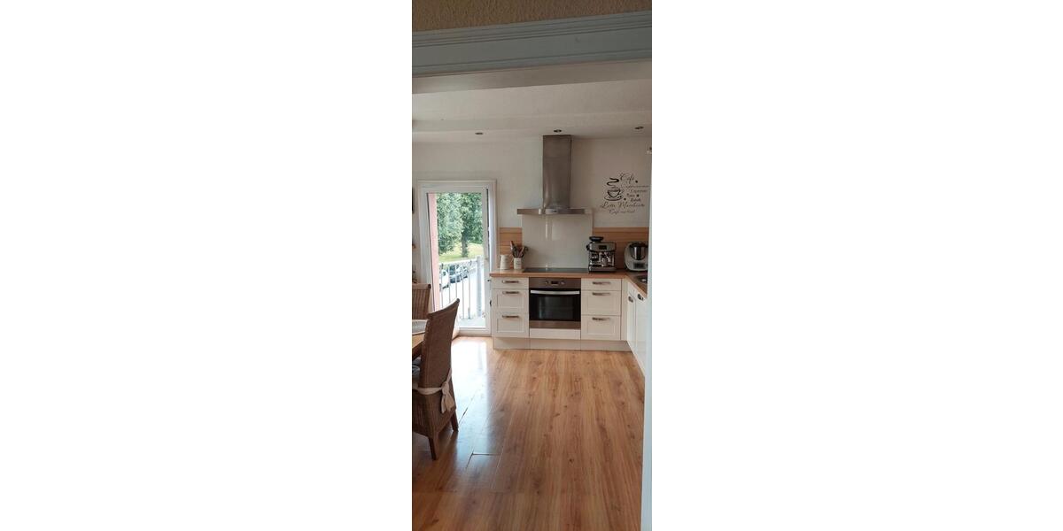 Einfamilienhaus Emmerthal - 13 Zimmer, 290 m&sup2;, 275.000&euro; | Angebot:26416226