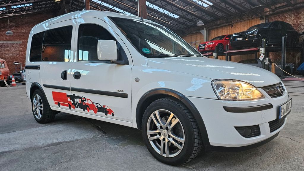 Opel Combo 232.500 km 4.350 &euro; Weissach i.T. 71554