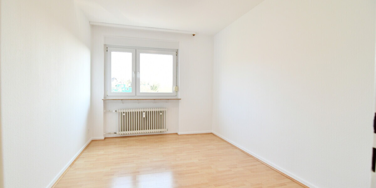 4 Zi Whg mit Lift, Verkauf im Angebotsverfahren - Openhouse am 12.06.2026, 16:00 h bis 17:30 h - Etagenwohnung Bad Soden am Taunus | Angebot:26704927