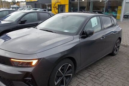 Opel Astra 29.870 km 22.990 &euro; Brunsbüttel 25541