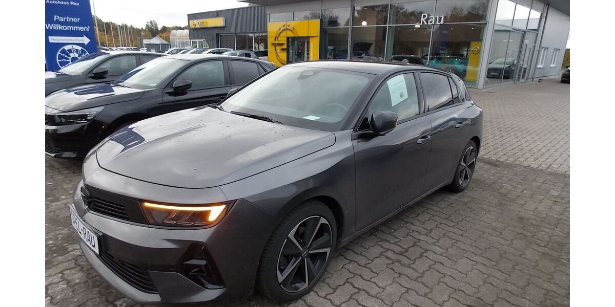 Opel Astra 29.870 km 22.990 &euro; Brunsbüttel 25541