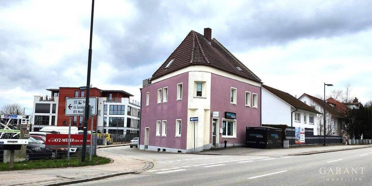 Einfamilienhaus Plattling - 5 Zimmer, 150 m&sup2;, 212.000&euro; | Angebot:26345505