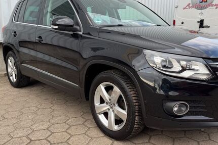 VW Tiguan 127.922 km 12.599 &euro; Hamburg 20539
