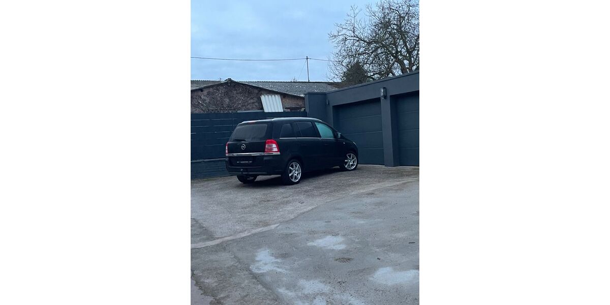 Opel Zafira 215.000 km 4.999 &euro; Wallerfangen 66798