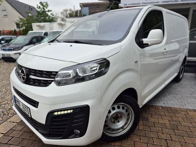 Opel Vivaro 136.450 km 18.990 € München 81247