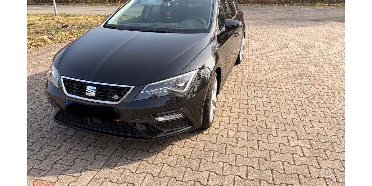 Seat Leon 124.555 km 16.250 &euro; Barssel 26676