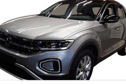 VW T-Roc 15.200 km 32.480 &euro; Gernsbach 76593