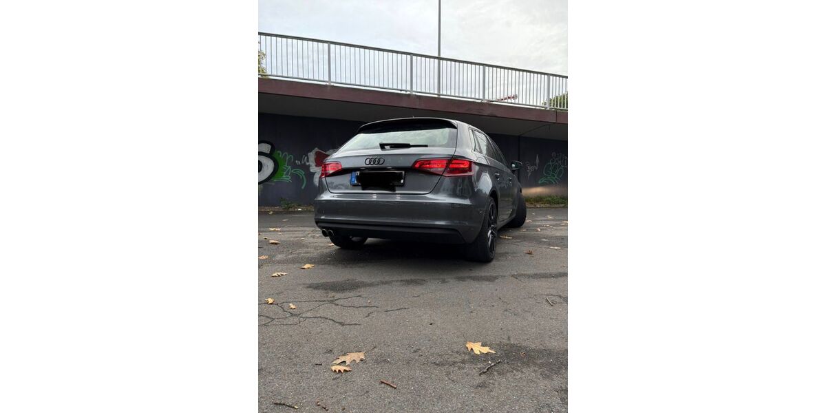 Audi A3 95.000 km 11.900 &euro; Gelsenkirchen 45896
