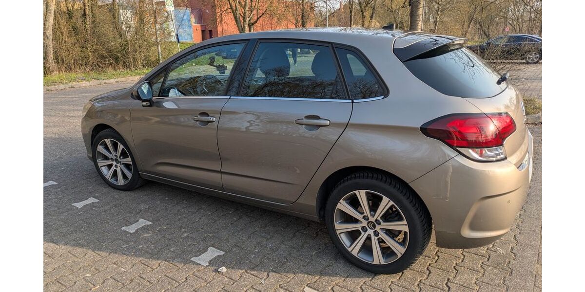Citroen C4 126.000 km 6.000 &euro; Wiesbaden 65195