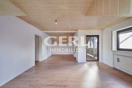 Wohnung Straubing - 3 Zimmer, 80 m&sup2;, 700&euro; | Angebot:27334441
