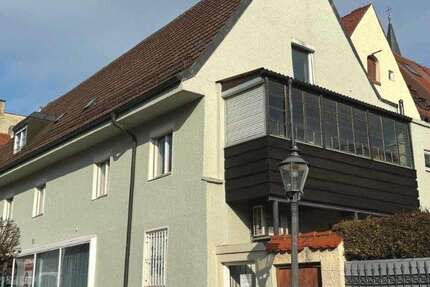 Haus Friedberg - 9 Zimmer, 220 m&sup2;, 699.500&euro; | Angebot:27001807